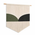 Tenture murale 50 x 70 cm en corde de coton écru vert noir avec barre en bois style bohème